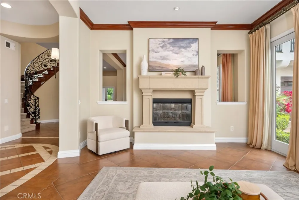 4394 Hiwassee Claremont, CA 91711