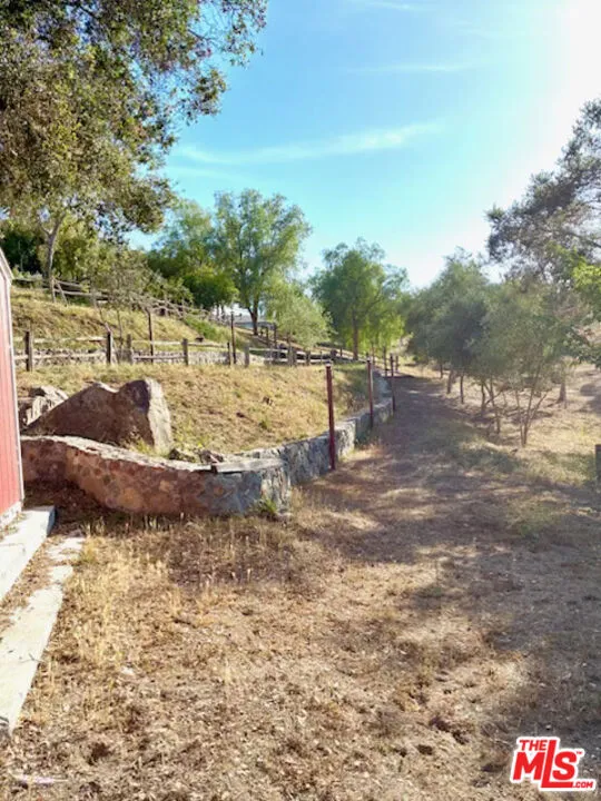 335 Morro Hills Road Fallbrook, CA 92028