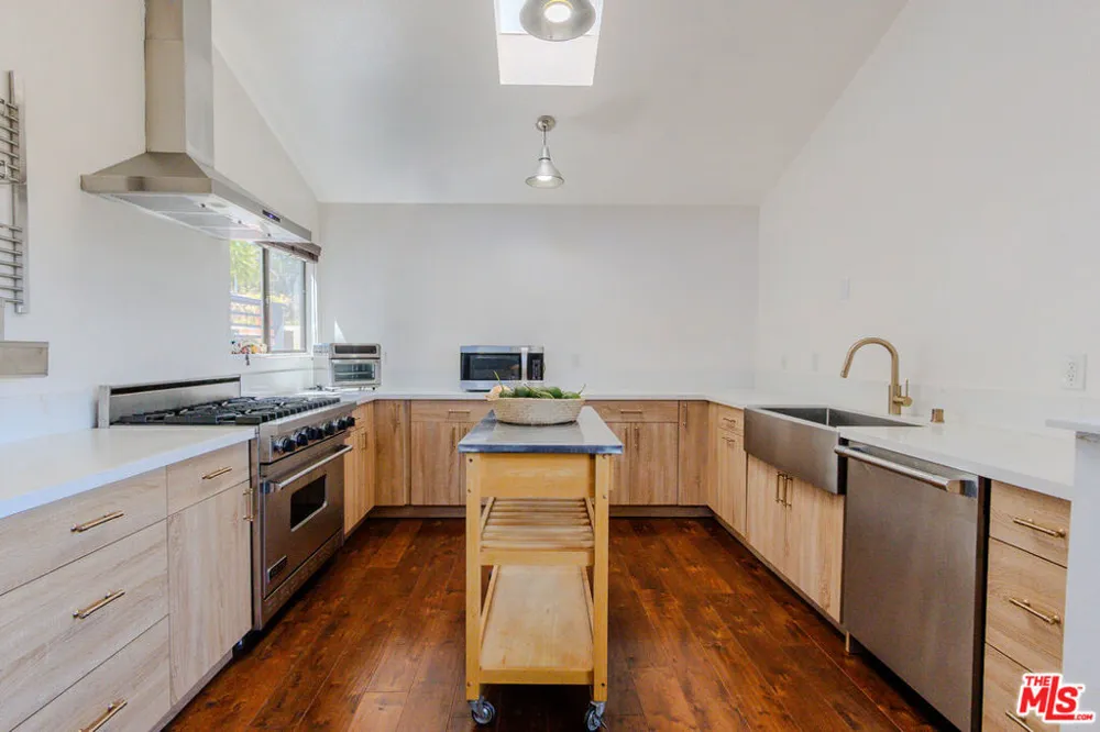 335 Morro Hills Road Fallbrook, CA 92028
