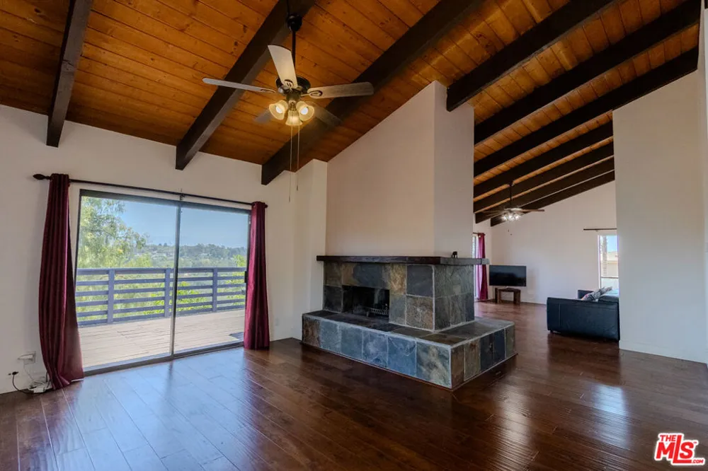 335 Morro Hills Road Fallbrook, CA 92028