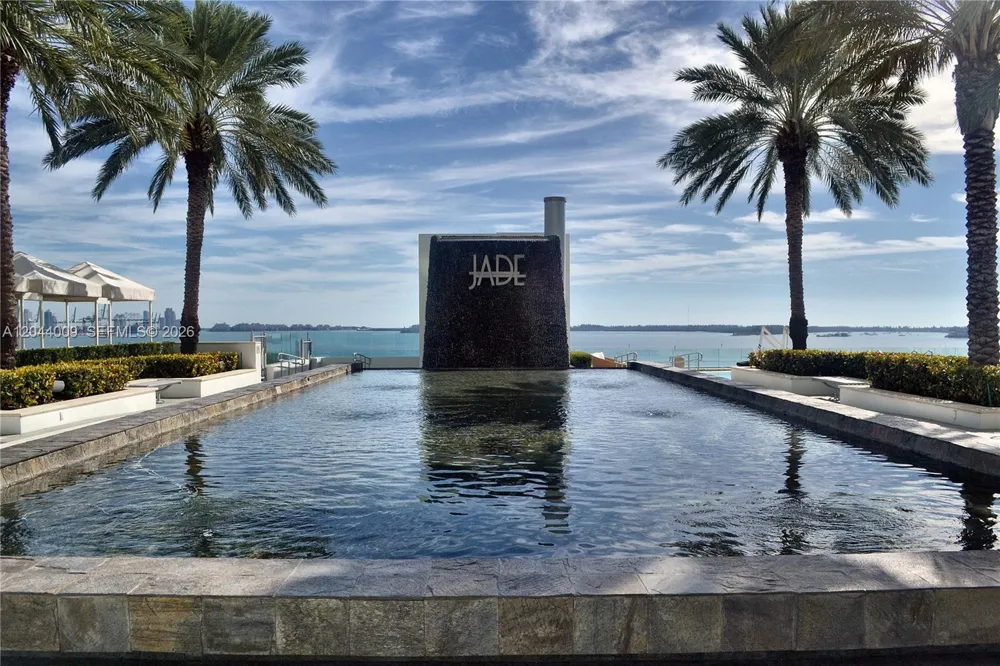1331 Brickell Bay Dr #904 Miami, FL 33131