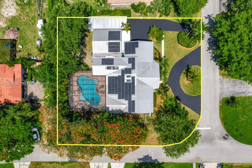 6952 SW 149th Ter Palmetto Bay, FL 33158