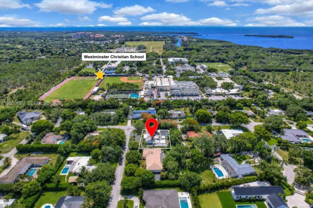6952 SW 149th Ter Palmetto Bay, FL 33158