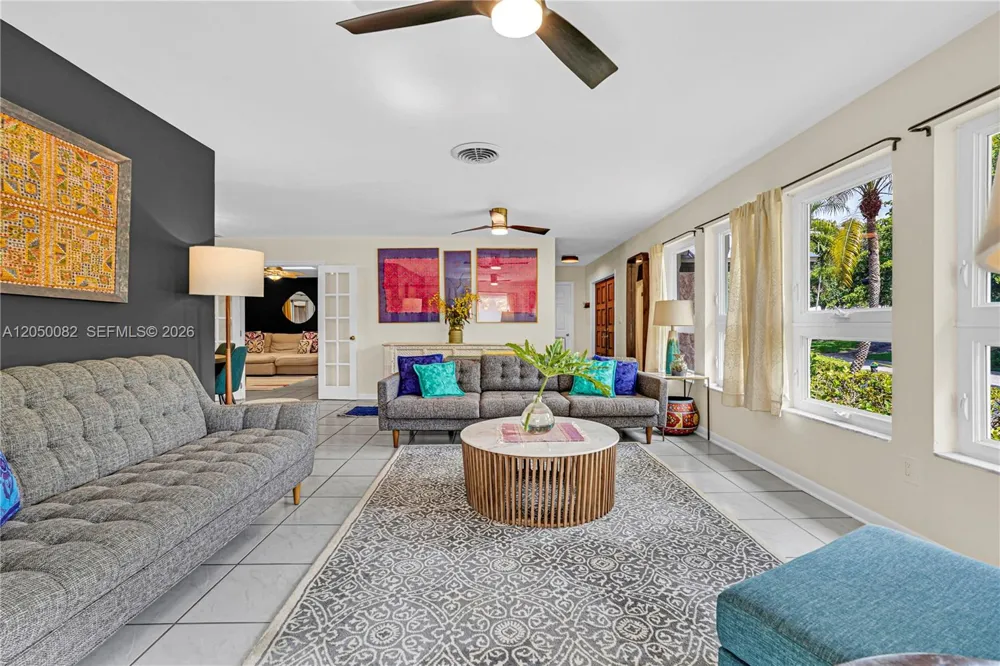 6952 SW 149th Ter Palmetto Bay, FL 33158