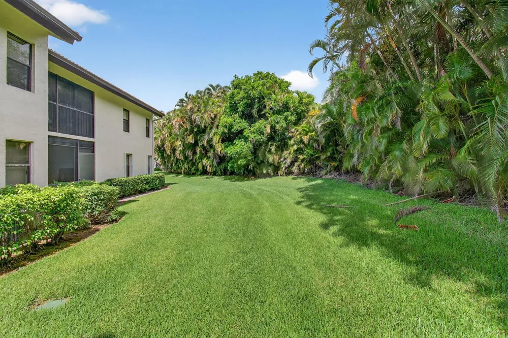 5947 Parkwalk Drive Boynton Beach, FL 33472