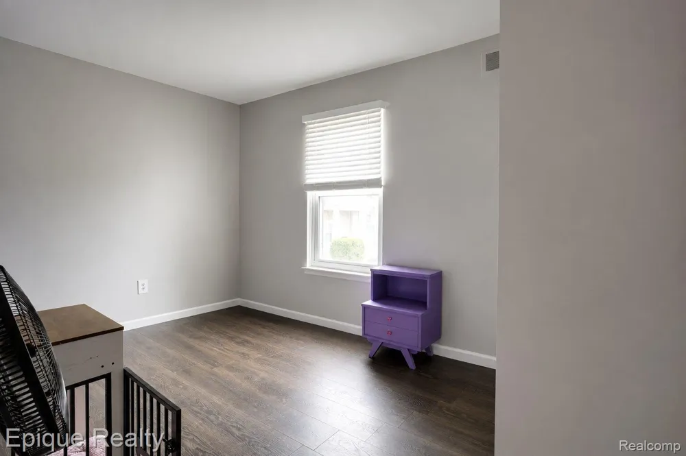37525 Charter Oaks Boulevard Clinton Charter Township, MI 48036