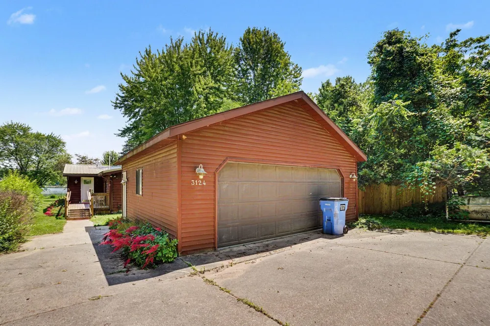 3124 Weicks Drive Hopkins Township, MI 49328