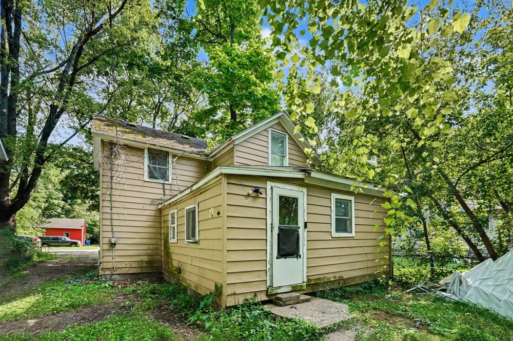 2109 Briar Place Kalamazoo Charter Township, MI 49048