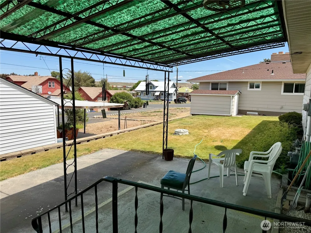 511 E 2nd Avenue Odessa, WA 99159