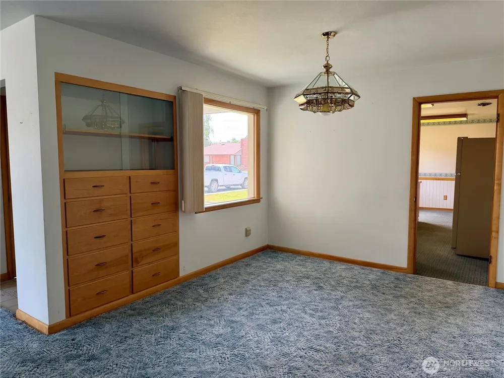511 E 2nd Avenue Odessa, WA 99159