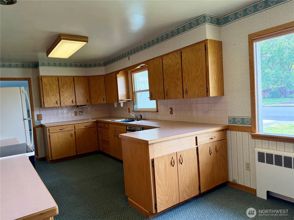 511 E 2nd Avenue Odessa, WA 99159