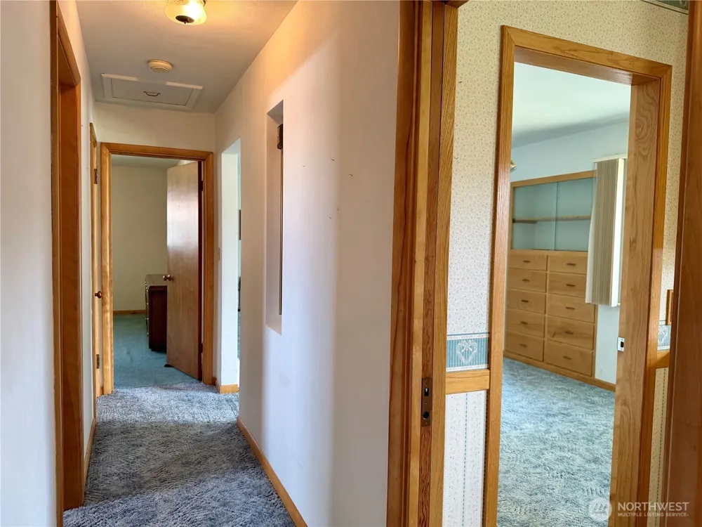 511 E 2nd Avenue Odessa, WA 99159