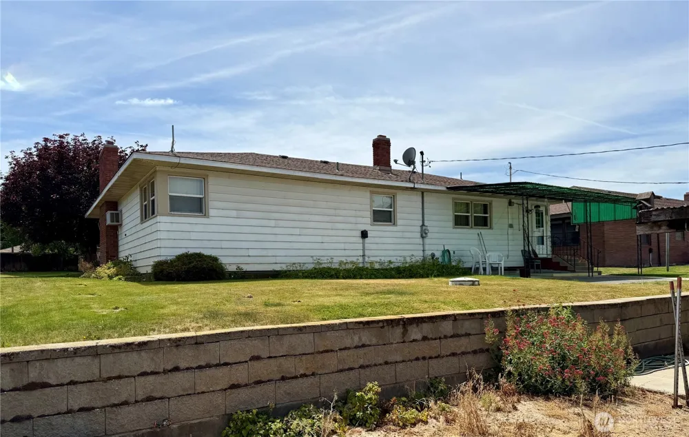 511 E 2nd Avenue Odessa, WA 99159