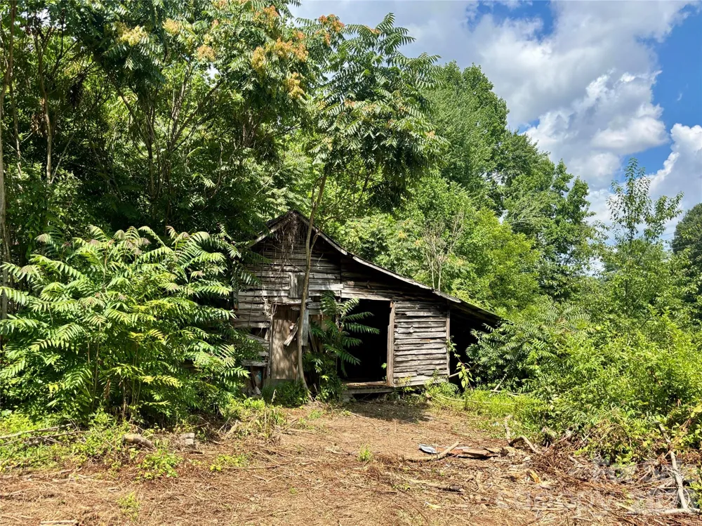 7383 Millersville Road Taylorsville, NC 28681