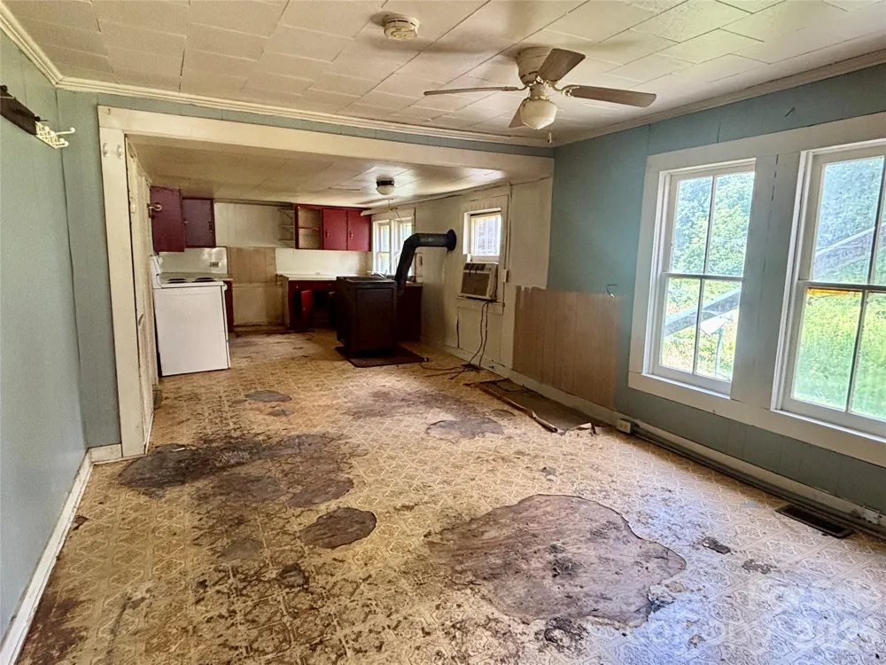 7383 Millersville Road Taylorsville, NC 28681