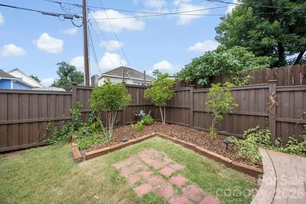 13 1st Street Cramerton, NC 28032