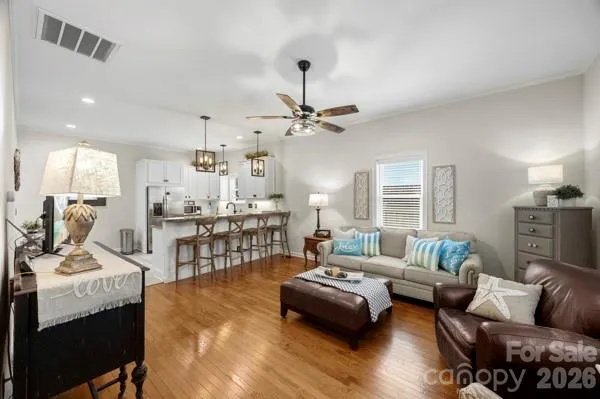 13 1st Street Cramerton, NC 28032