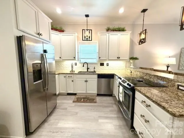 13 1st Street Cramerton, NC 28032