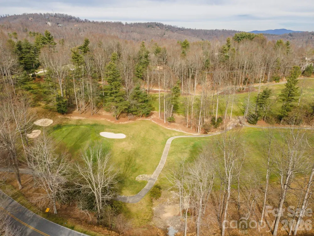 24 Falls Lane Hendersonville, NC 28739