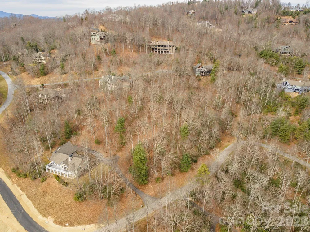 24 Falls Lane Hendersonville, NC 28739