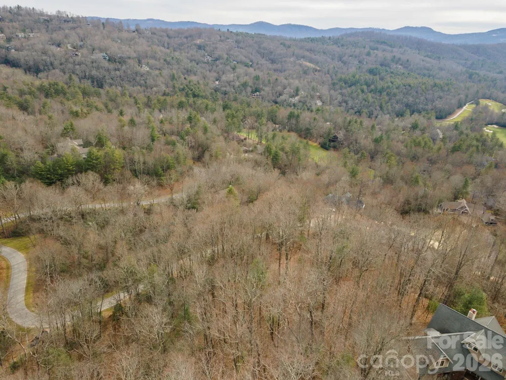 24 Falls Lane Hendersonville, NC 28739