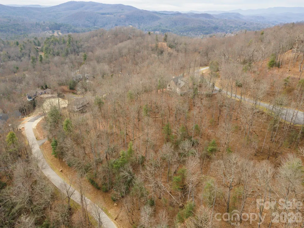 24 Falls Lane Hendersonville, NC 28739