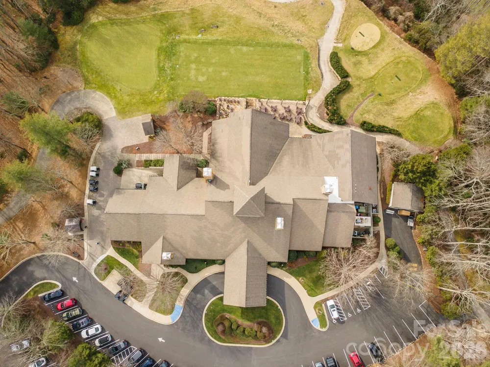 24 Falls Lane Hendersonville, NC 28739