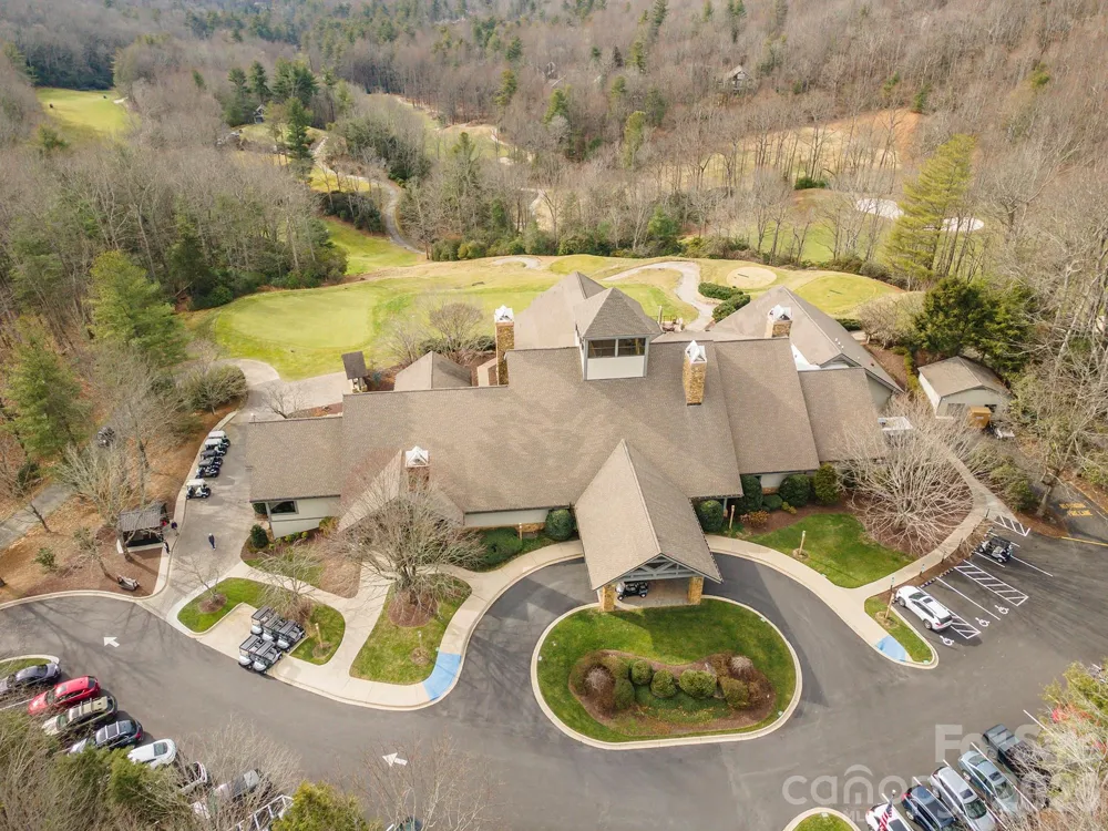 24 Falls Lane Hendersonville, NC 28739