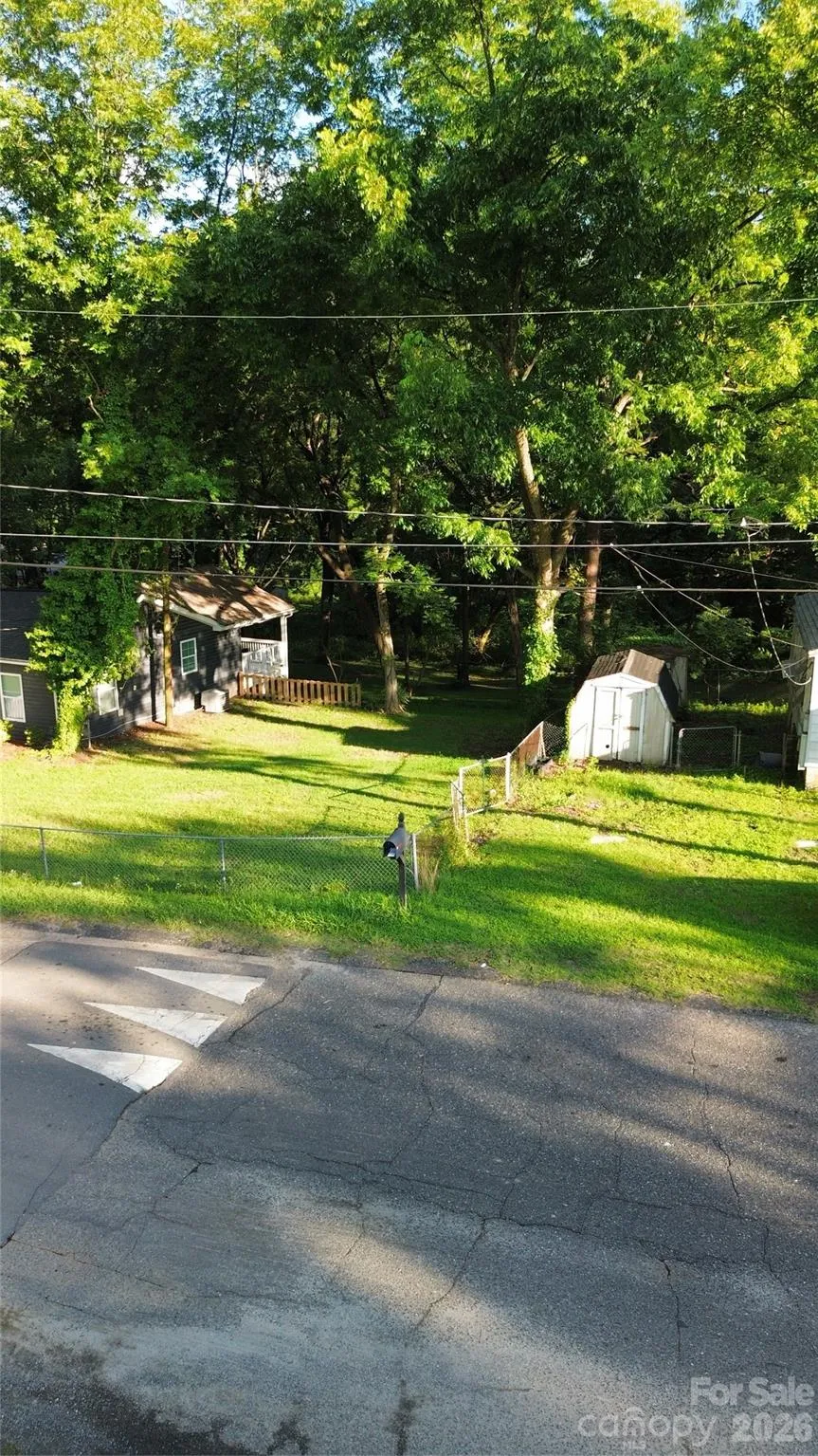 2405 Mary Avenue Gaston, NC 28052