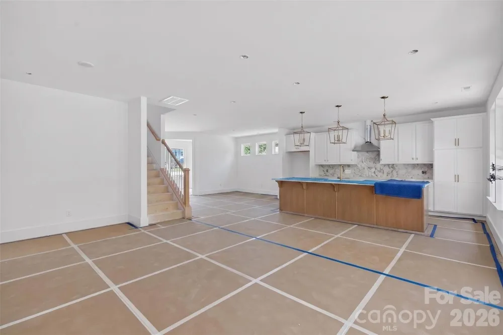 4919 Potter Road Matthews, NC 28104