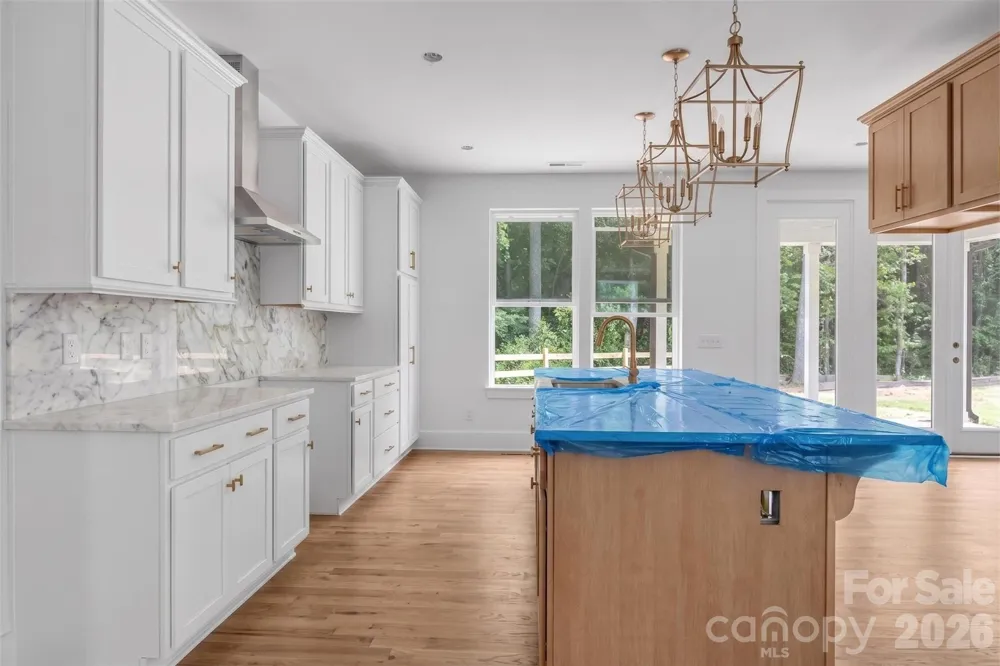 4919 Potter Road Matthews, NC 28104
