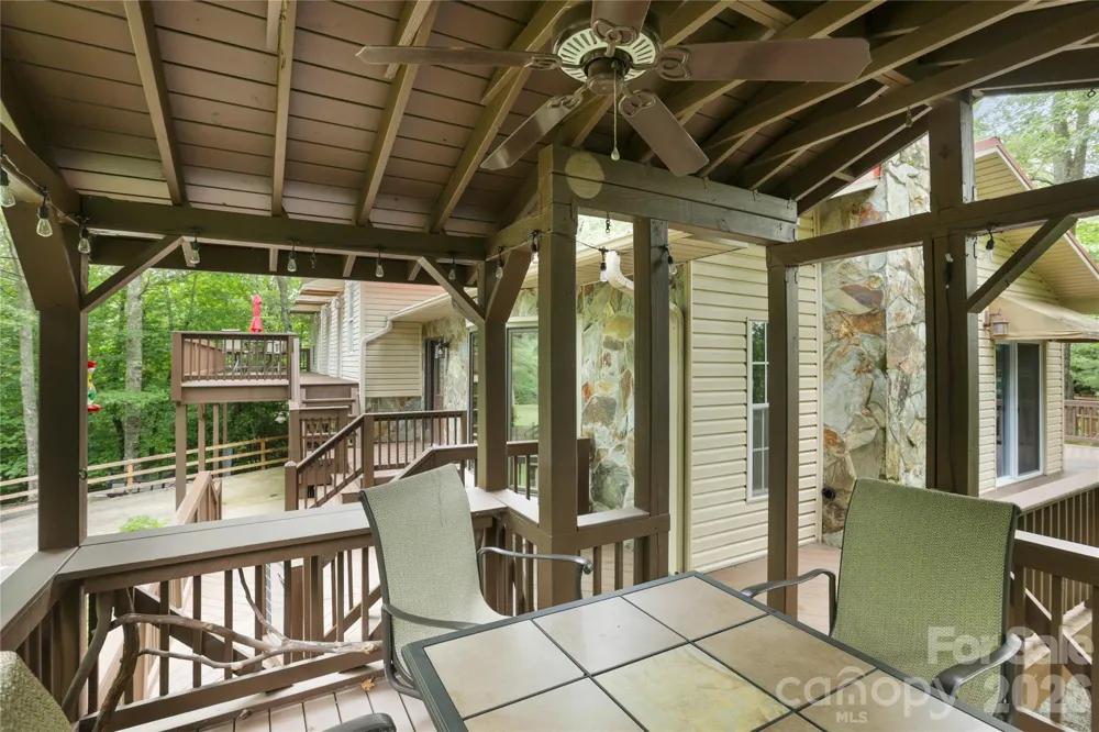 154 Hondah Boulevard Brevard, NC 28712
