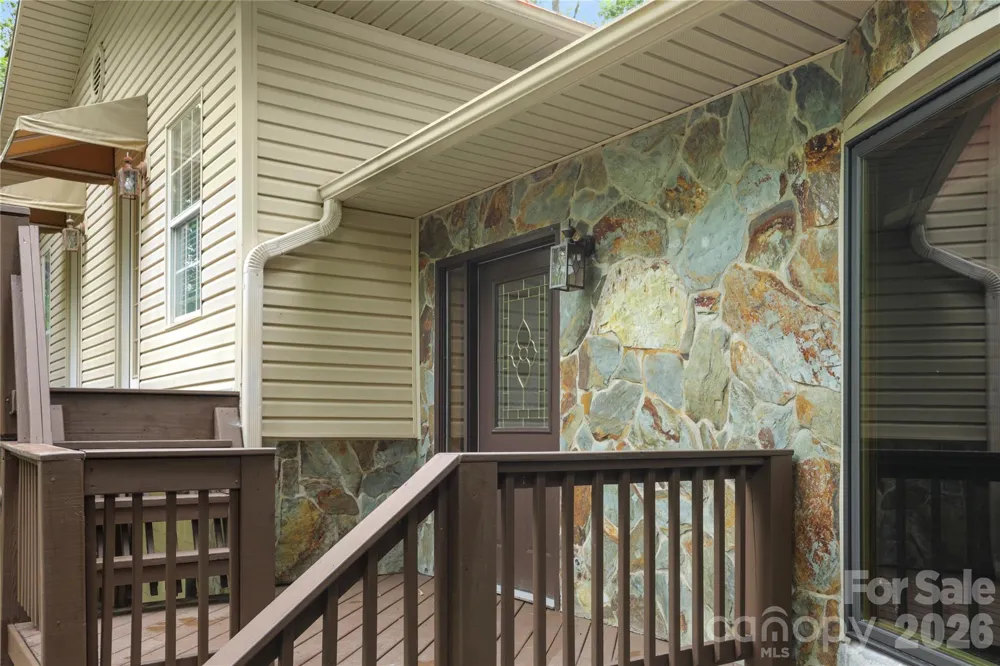 154 Hondah Boulevard Brevard, NC 28712