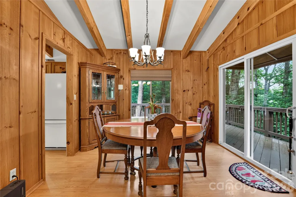 154 Hondah Boulevard Brevard, NC 28712