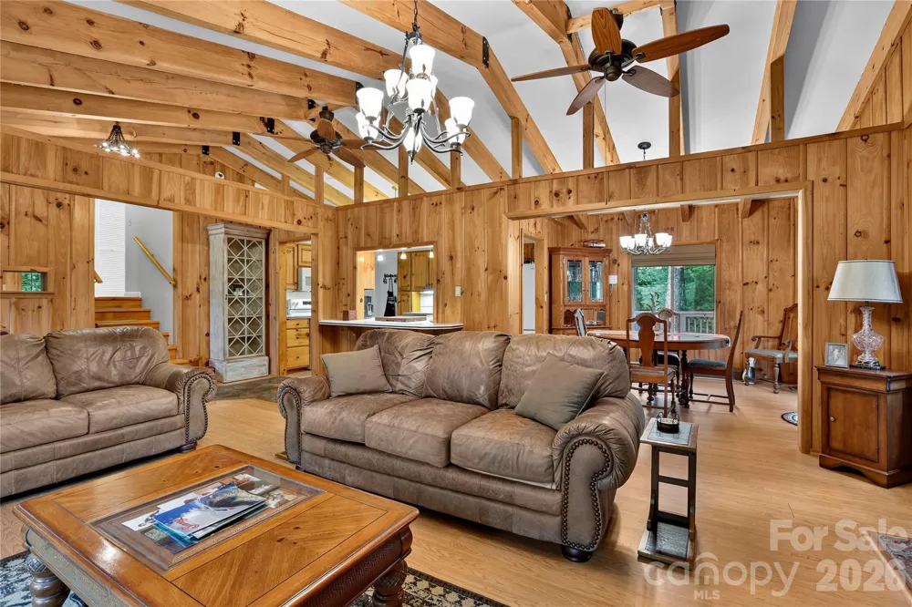 154 Hondah Boulevard Brevard, NC 28712