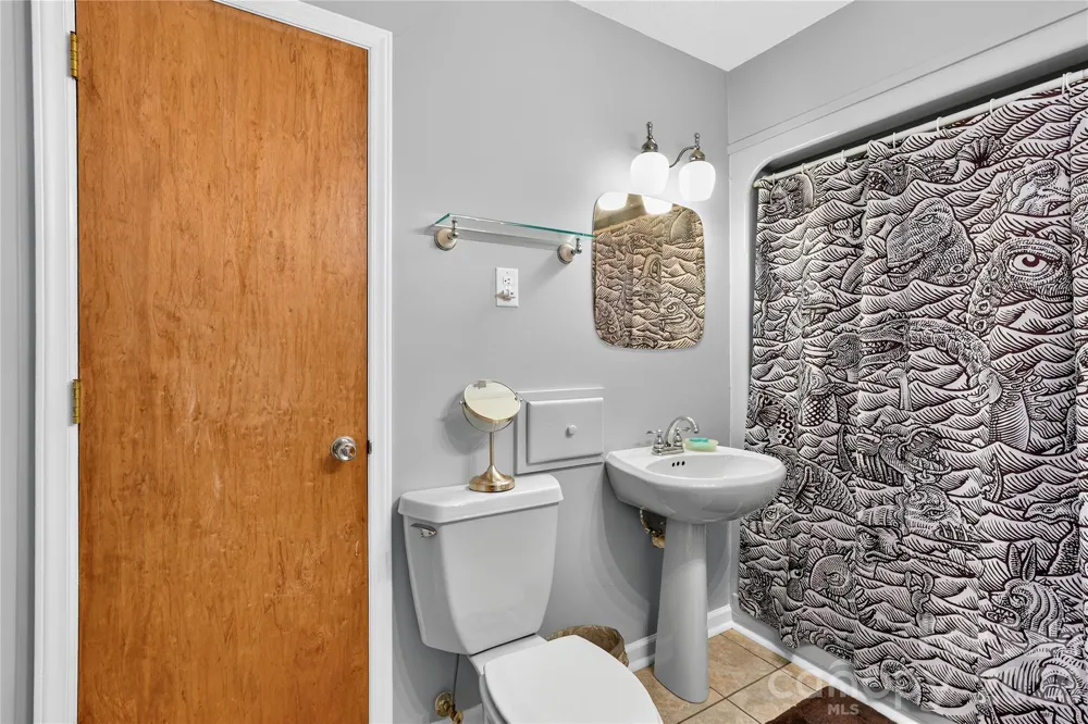 154 Hondah Boulevard Brevard, NC 28712