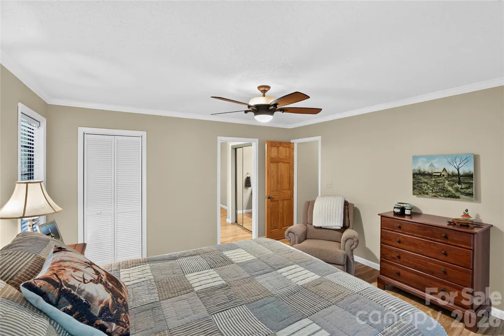 154 Hondah Boulevard Brevard, NC 28712