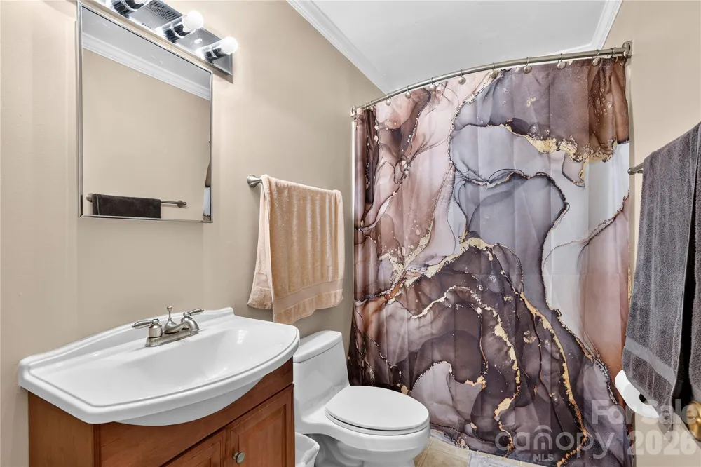 154 Hondah Boulevard Brevard, NC 28712