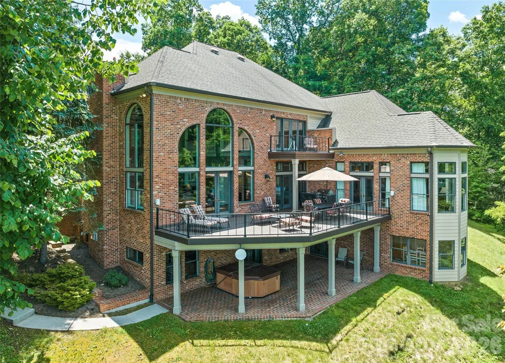 106 Coyote Ridge Maggie Valley, NC 28751
