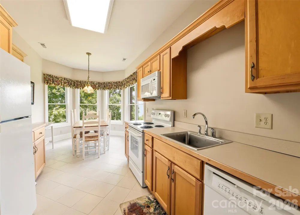 106 Coyote Ridge Maggie Valley, NC 28751