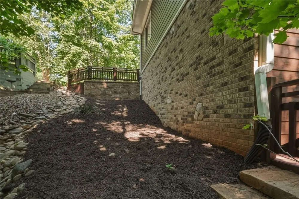87 Choctaw Ridge Big Canoe, GA 30143