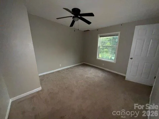 6254 E Meadow Trail Connelly Springs, NC 28612