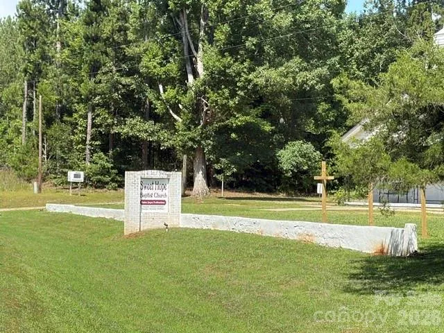 21 AC Sweet Hope Church Road Carlisle, SC 29031