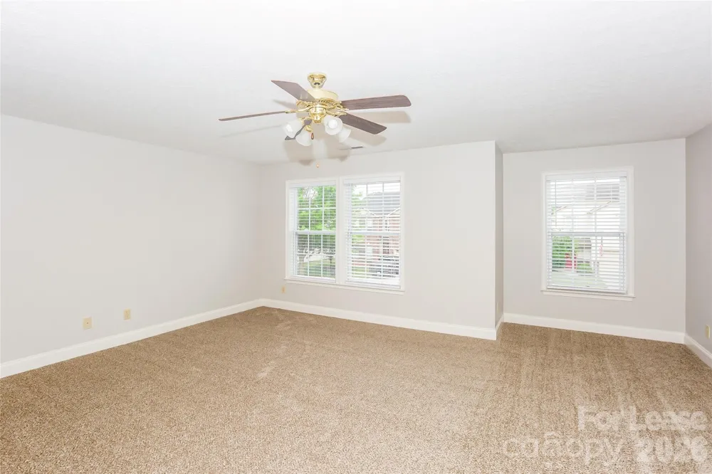 5525 Hammermill Drive Harrisburg, NC 28075