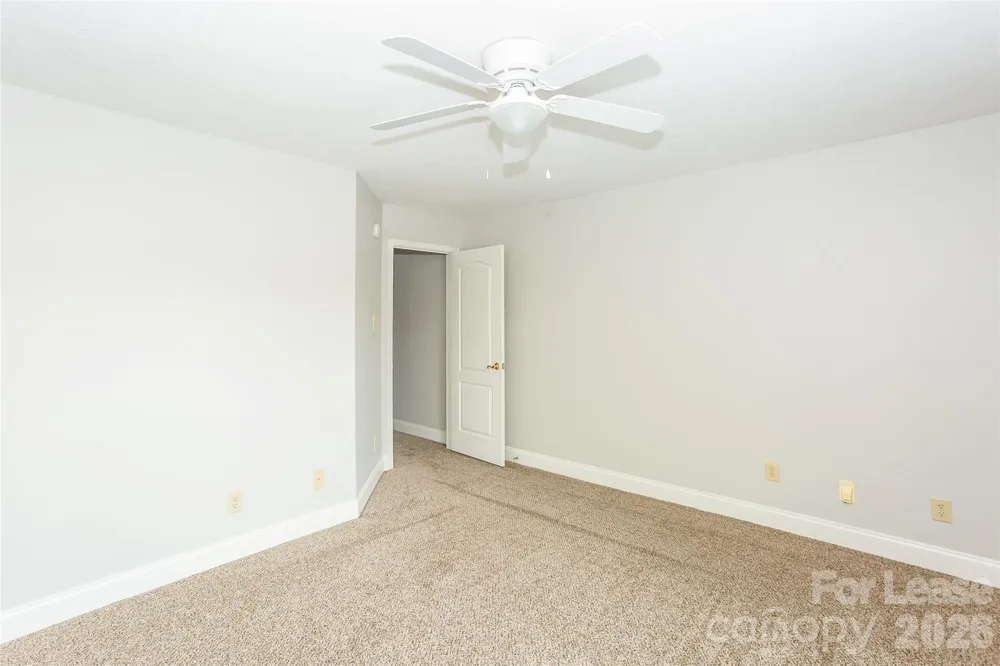 5525 Hammermill Drive Harrisburg, NC 28075