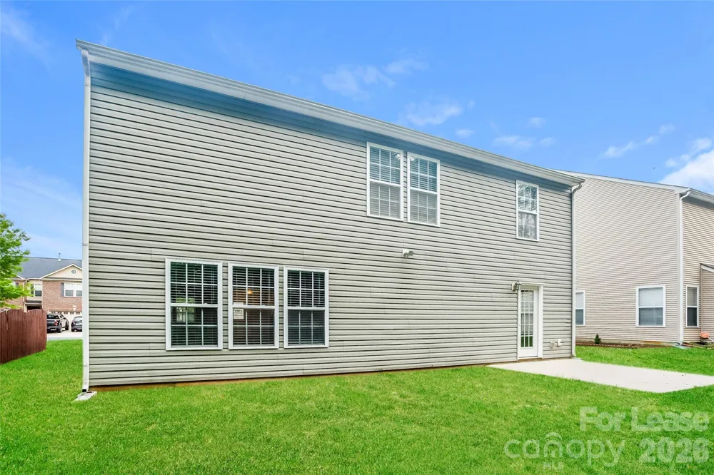 5525 Hammermill Drive Harrisburg, NC 28075
