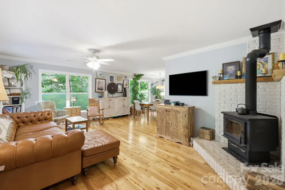 2 Coneflower Court Black Mountain, NC 28711