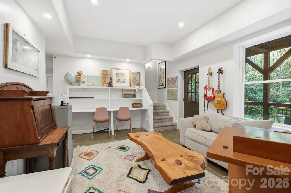 2 Coneflower Court Black Mountain, NC 28711