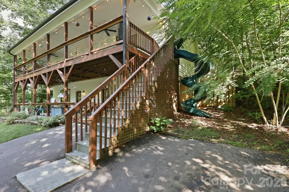 2 Coneflower Court Black Mountain, NC 28711