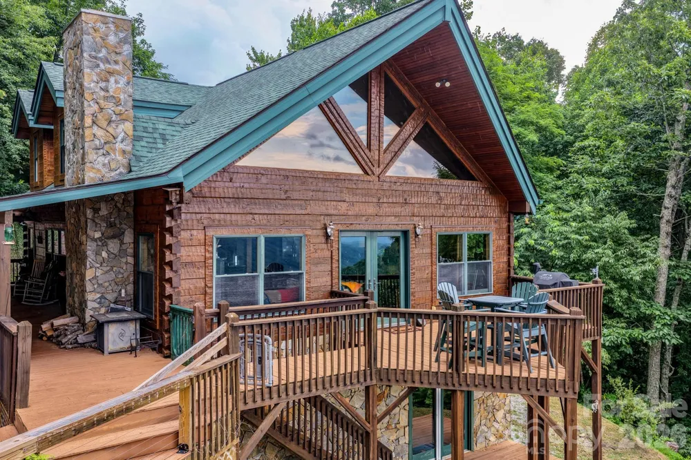 1411 Wolf Pen Road Old Fort, NC 28762
